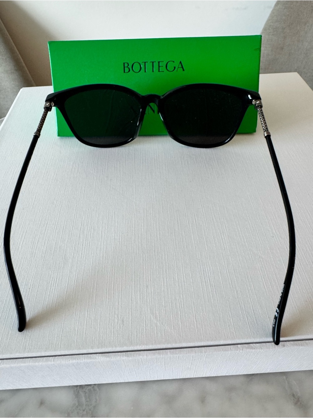 Bottega Veneta Black Women’s Sunglasses with Dark Lenses - Picture 3 of 4